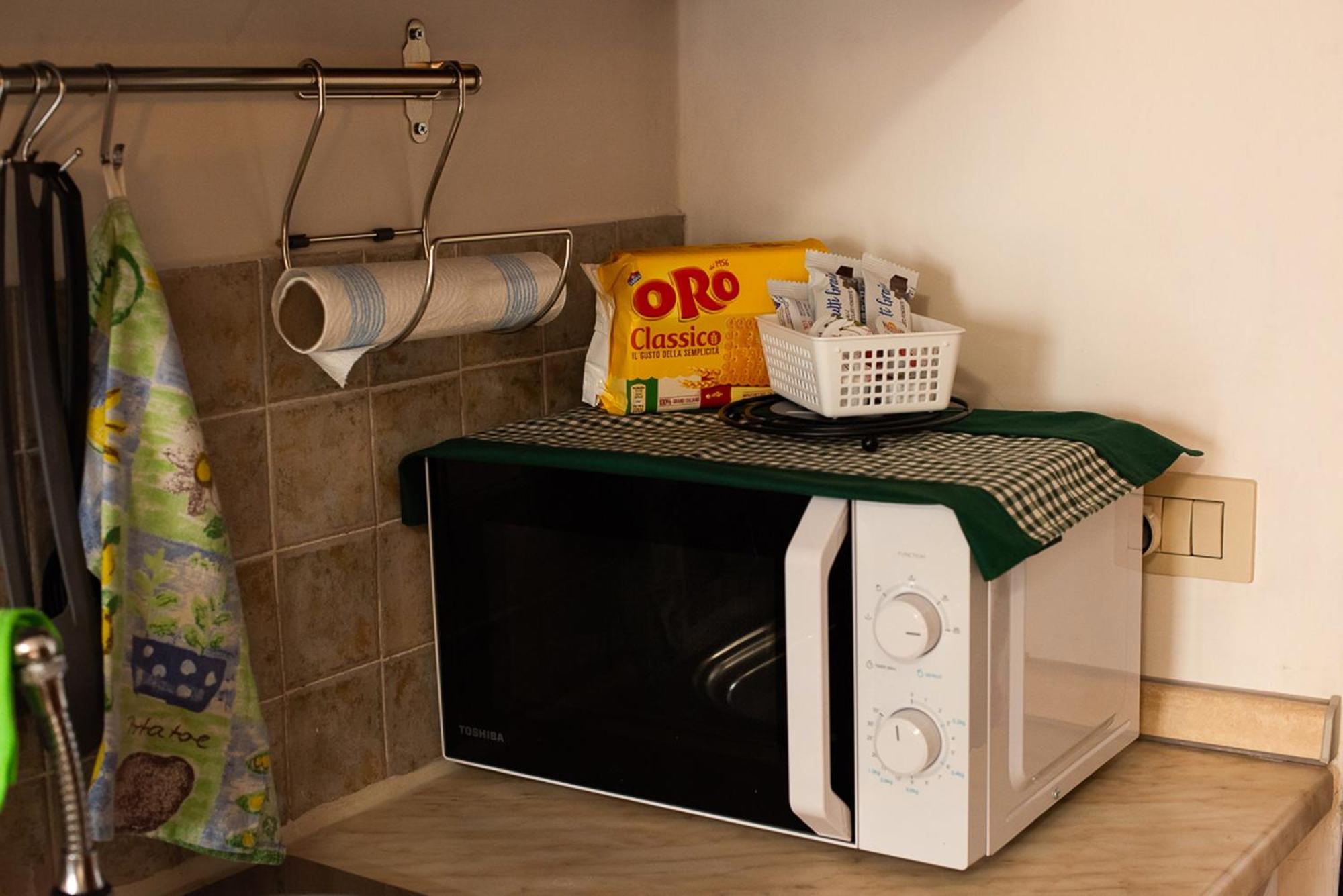 La Casetta Tiny House In Apartment