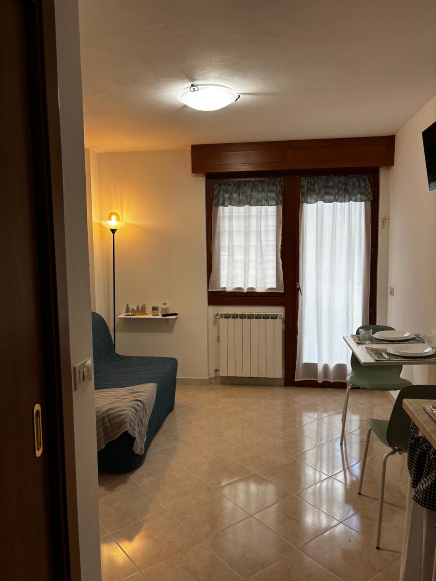 La Casetta Tiny House In Apartment Rom