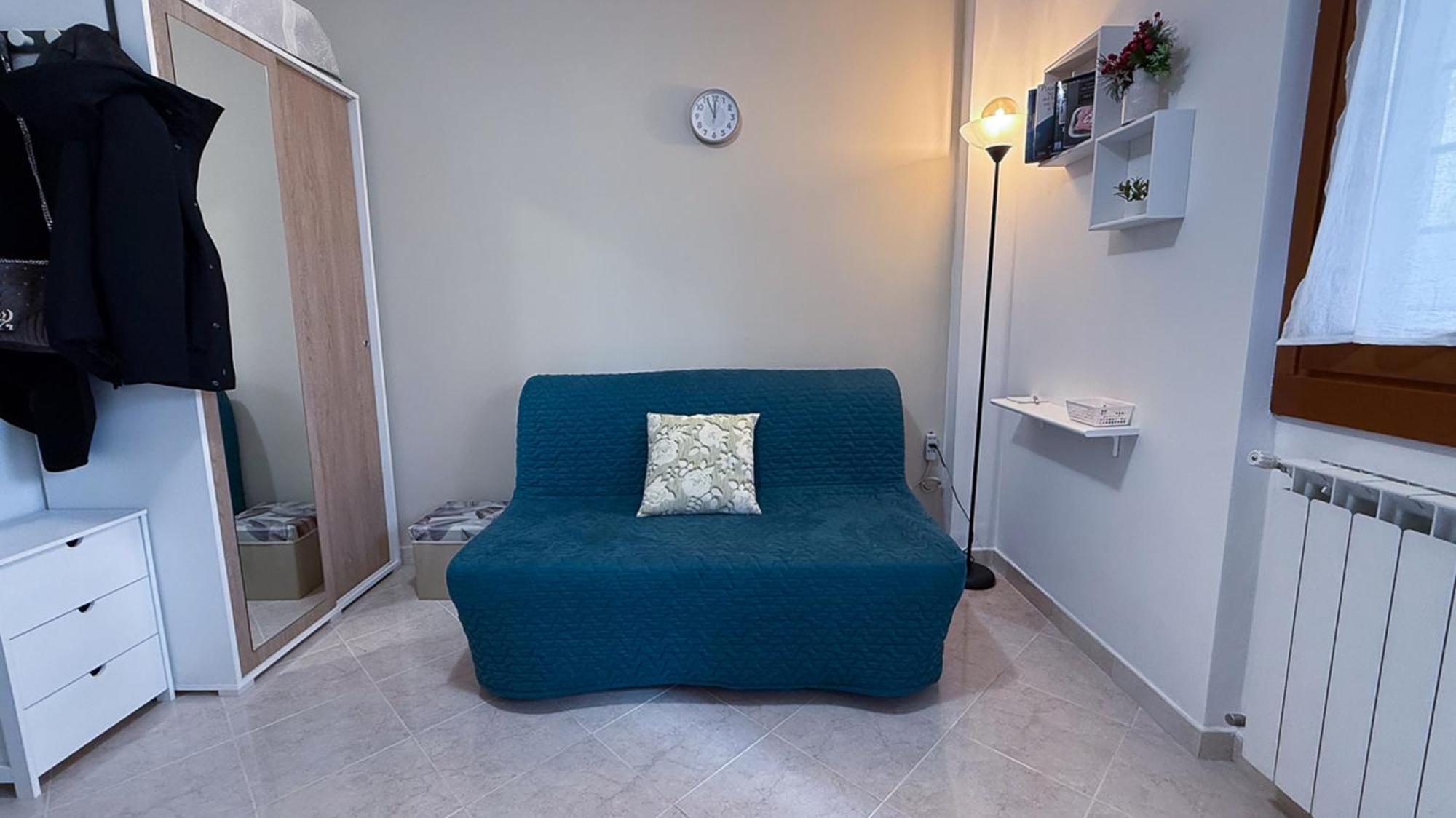 La Casetta Tiny House In Apartment *